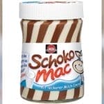 Blueberry pancakes with maple syrup and butter, perfect for breakfast. Preisklar.de